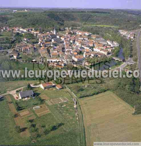 Photo aérienne de Thiaucourt-Regniville