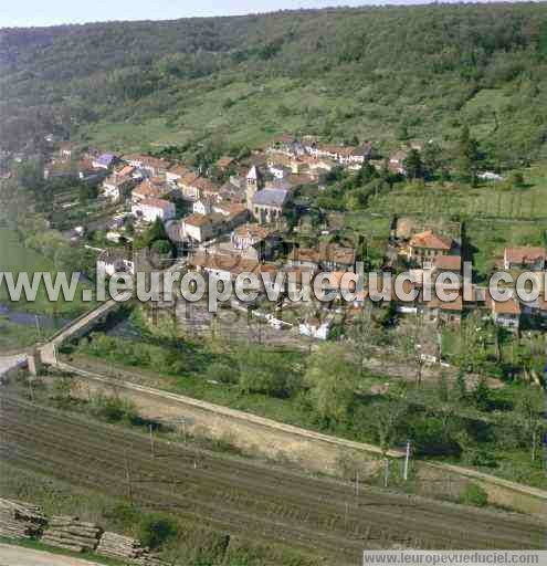 Photo aérienne de Bayonville-sur-Mad