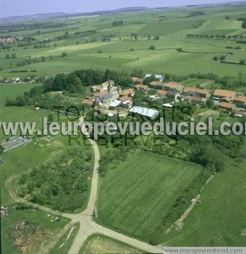 Photo aérienne de Bey-sur-Seille