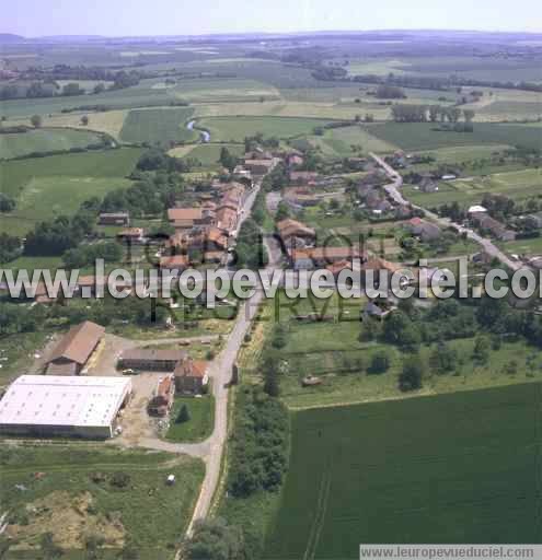 Photo aérienne de Chenicourt