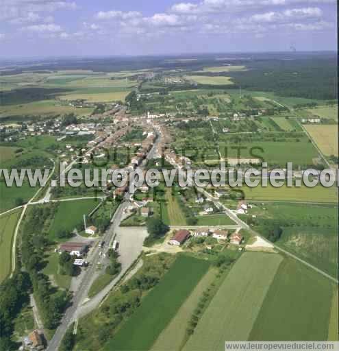 Photo aérienne de Colombey-les-Belles