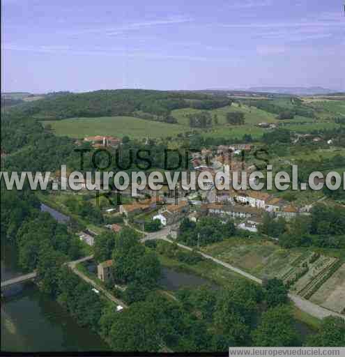 Photo aérienne de Bainville-aux-Miroirs