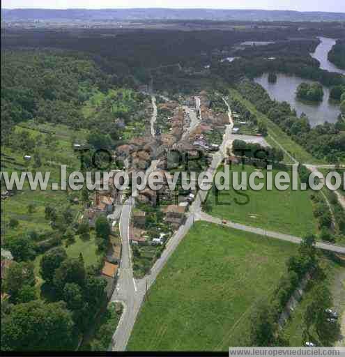 Photo aérienne de Pierre-la-Treiche