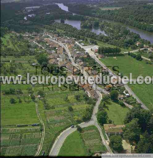 Photo aérienne de Pierre-la-Treiche