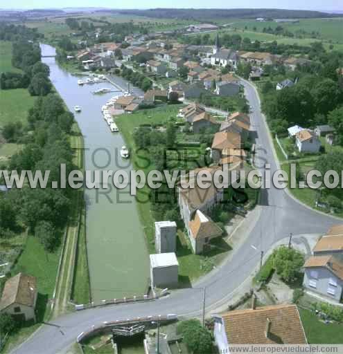 Photo aérienne de Lagarde