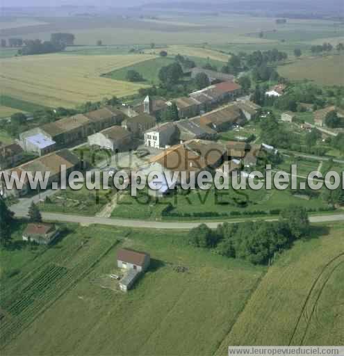 Photo aérienne de Juvrecourt