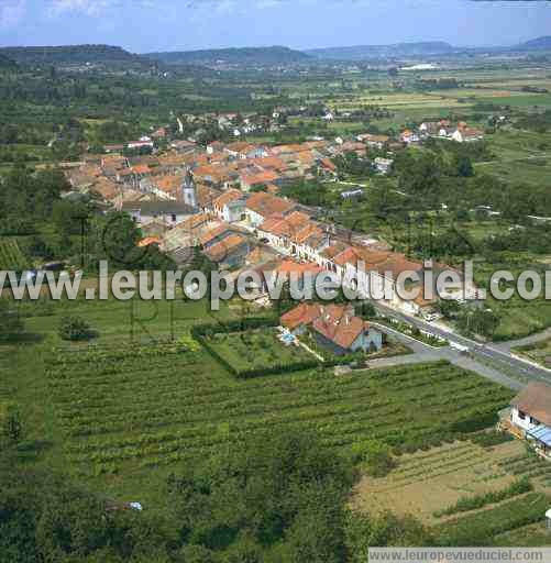 Photo aérienne de Mont-le-Vignoble