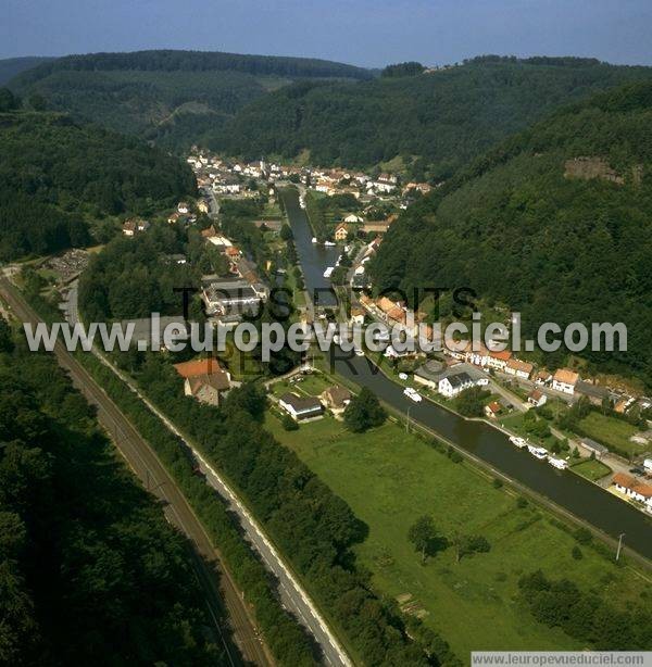 Photo aérienne de Lutzelbourg