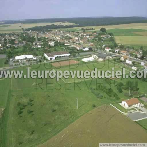 Photo aérienne de Cosnes-et-Romain