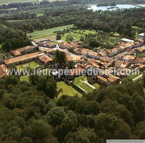 Photo aérienne de Neuviller-sur-Moselle