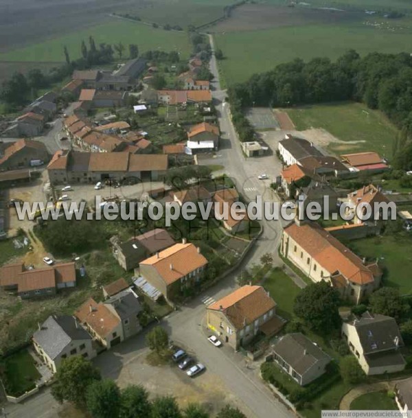 Photo aérienne de Bazoncourt