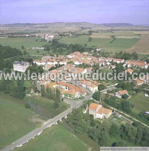 Photo aérienne de Aulnois-sur-Seille