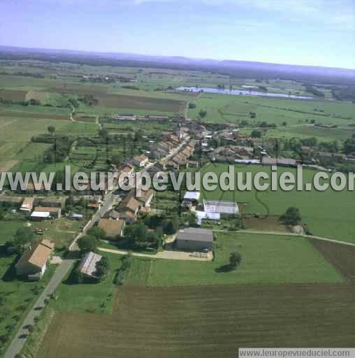 Photo aérienne de Mandres-aux-Quatre-Tours