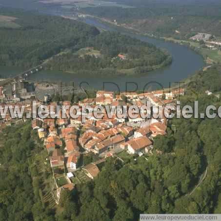 Photo aérienne de Liverdun Photo aérienne de Liverdun