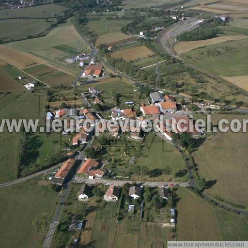 Photo aérienne de Quevilloncourt