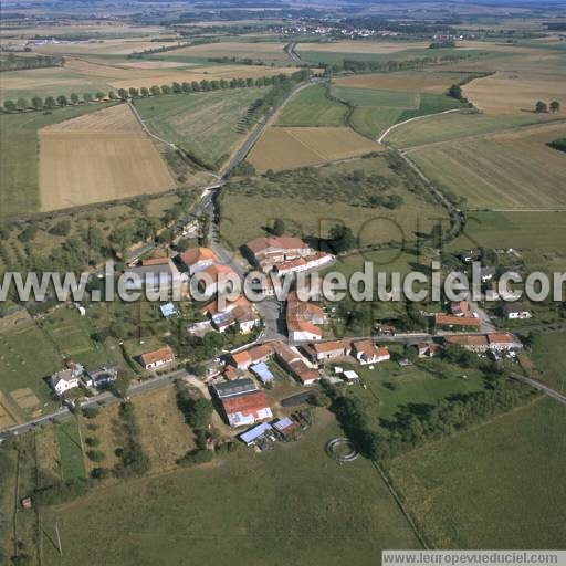 Photo aérienne de Quevilloncourt