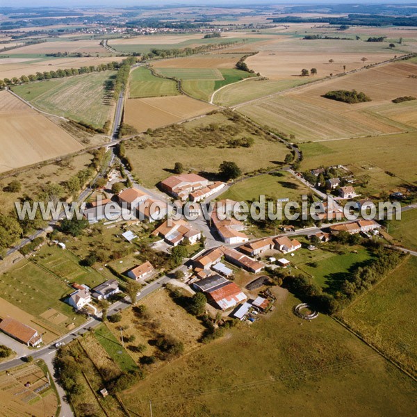 Photo aérienne de Quevilloncourt