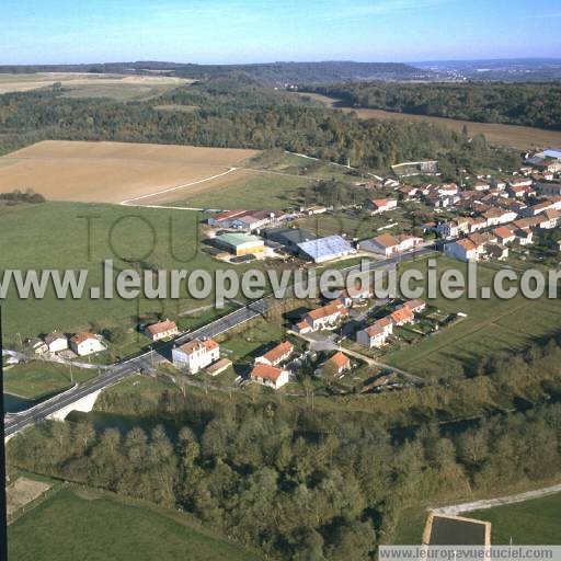 Photo aérienne de Lay-Saint-Remy