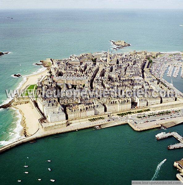 Photo aérienne de Saint-Malo