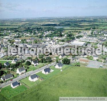 Photo aérienne de Plouvien