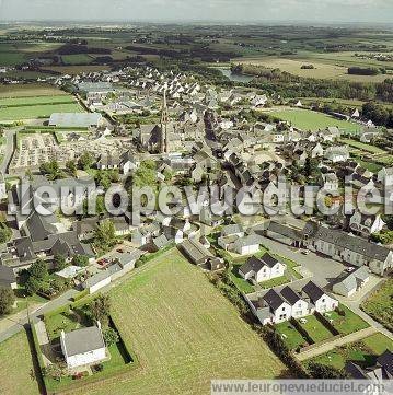 Photo aérienne de Plouvorn