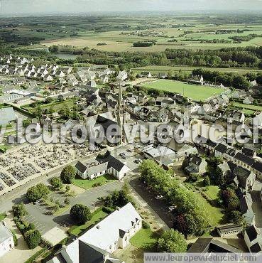 Photo aérienne de Plouvorn