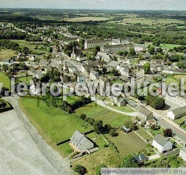 Photo aérienne de Plouguernvel