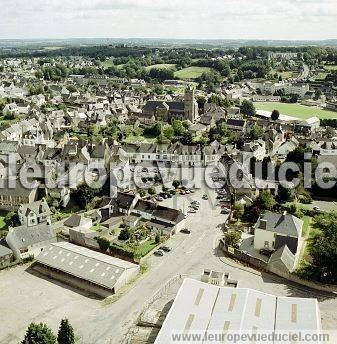 Photo aérienne de Rostrenen