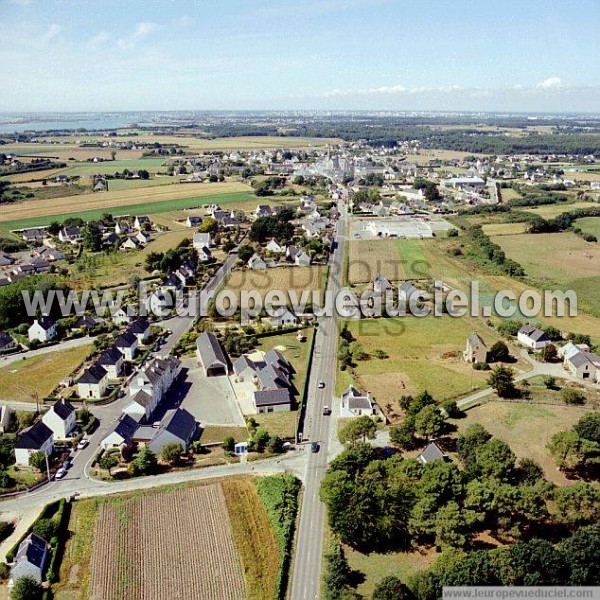 Photo aérienne de Plouhinec