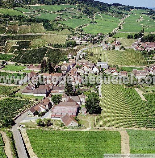 Photo aérienne de Santenay