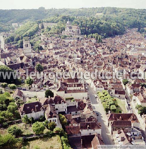 Photo aérienne de Tonnerre