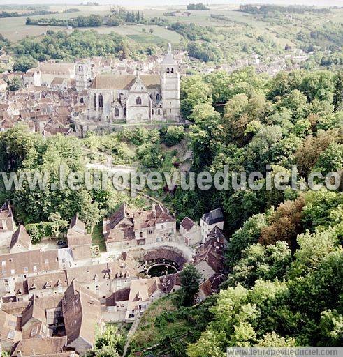 Photo aérienne de Tonnerre