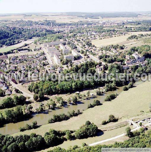 Photo aérienne de Clamecy