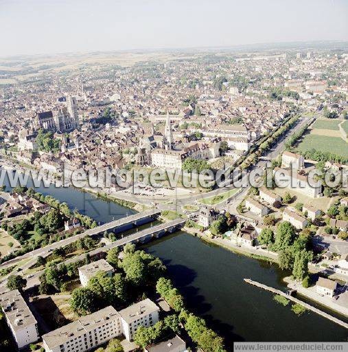 Photo aérienne de Auxerre