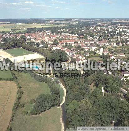 Photo aérienne de Is-sur-Tille