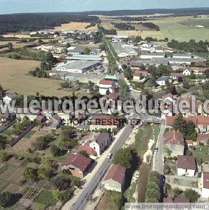 Photo aérienne de Is-sur-Tille