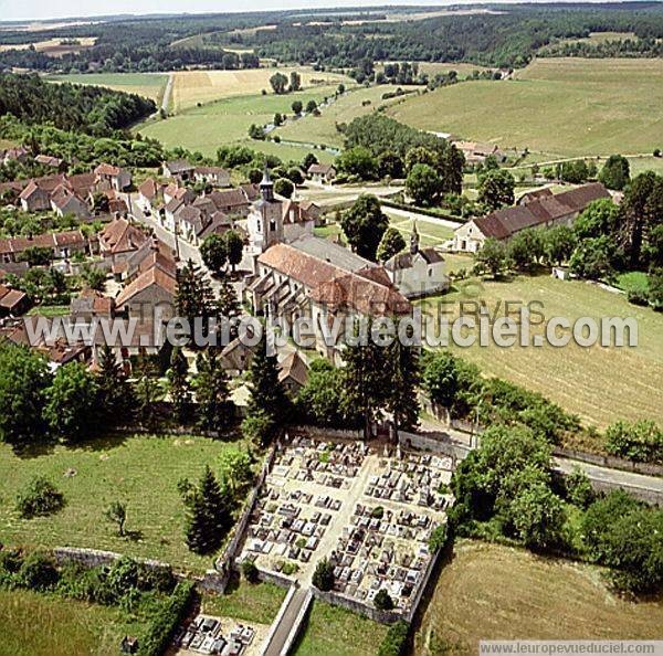 Photo aérienne de Molesme