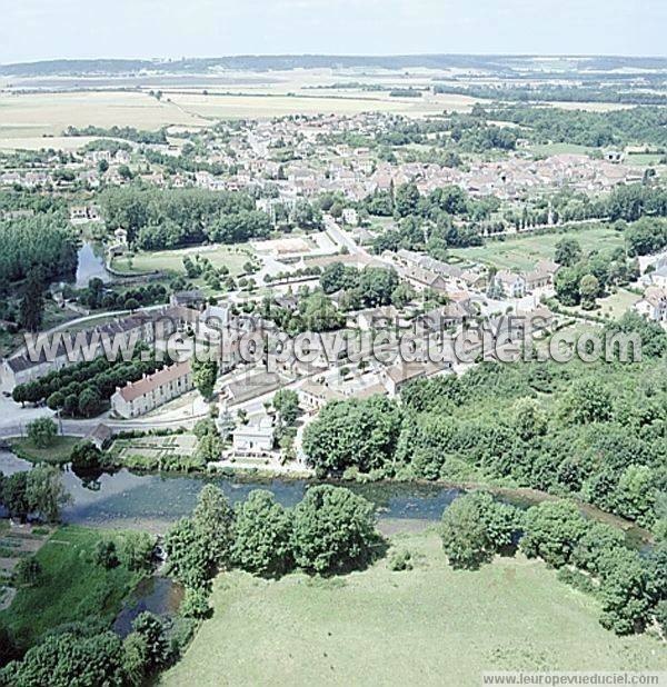 Photo aérienne de Sainte-Colombe-sur-Seine