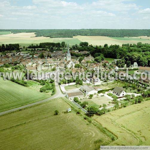 Photo aérienne de Belan-sur-Ource