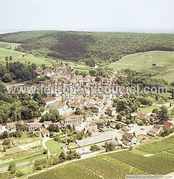 Photo aérienne de Pernand-Vergelesses