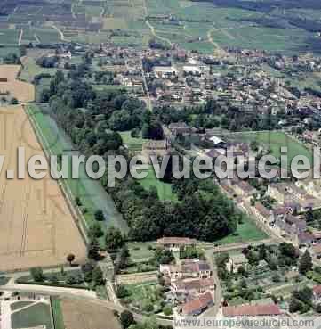 Photo aérienne de Ladoix-Serrigny