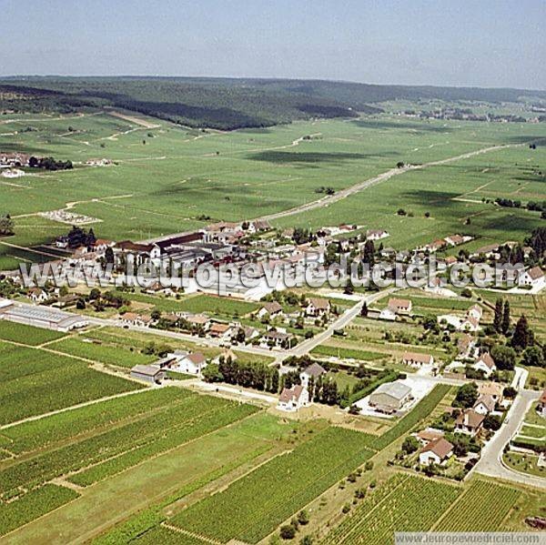 Photo aérienne de Morey-Saint-Denis