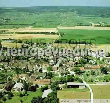 Photo aérienne de Flagey-Echzeaux