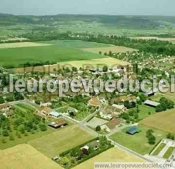 Photo aérienne de Flagey-Echzeaux