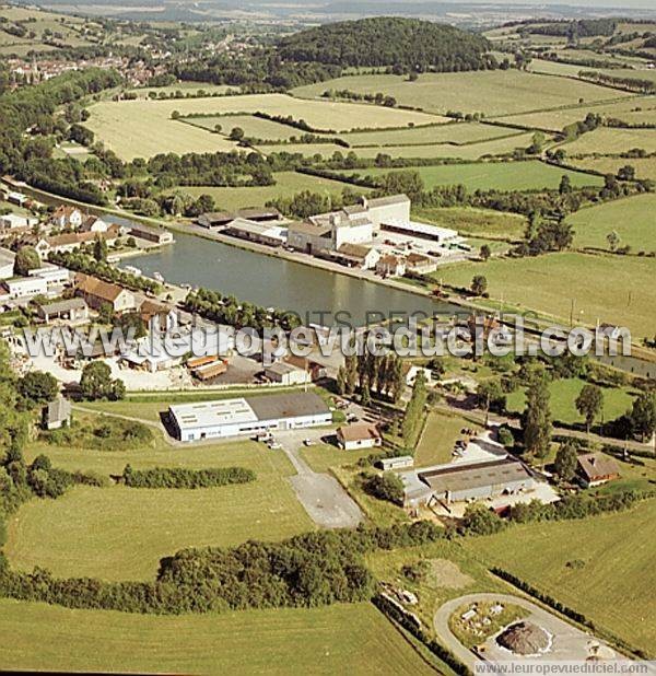 Photo aérienne de Pouilly-en-Auxois