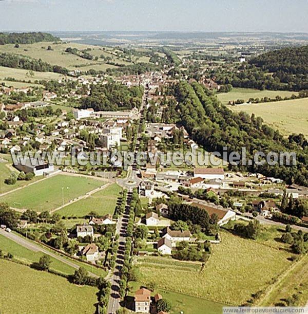 Photo aérienne de Pouilly-en-Auxois