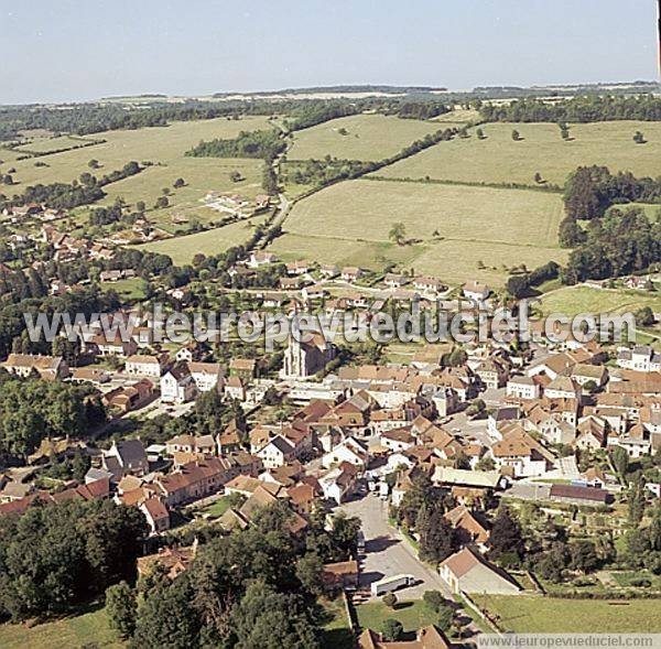 Photo aérienne de Pouilly-en-Auxois