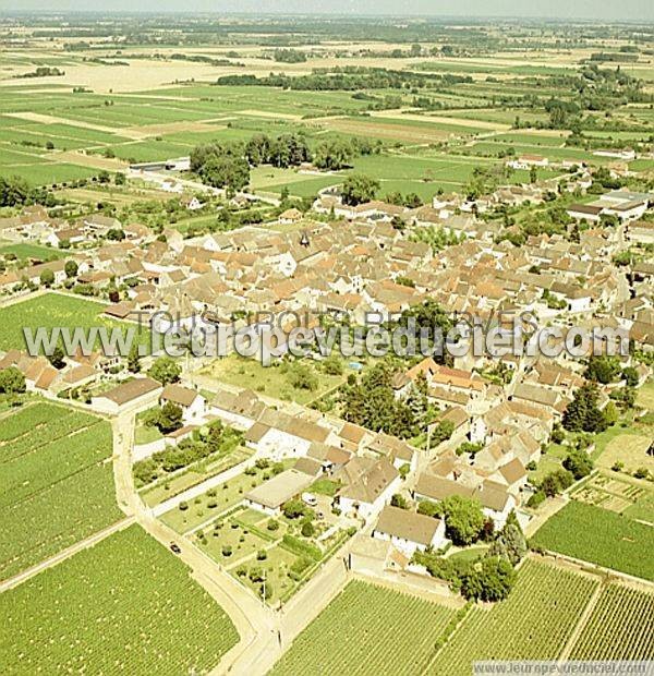 Photo aérienne de Puligny-Montrachet