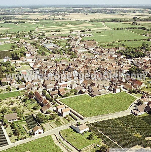 Photo aérienne de Puligny-Montrachet