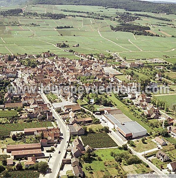 Photo aérienne de Puligny-Montrachet